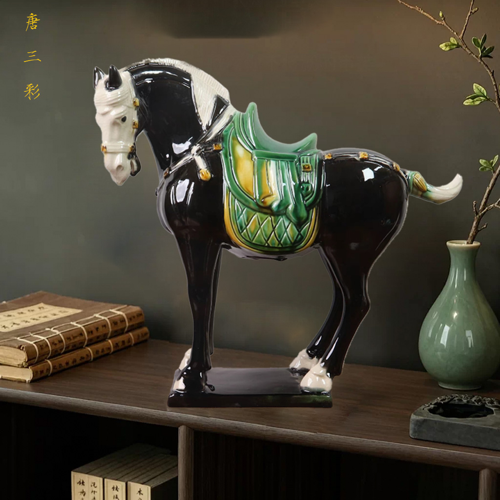 Museum-Grade Tang Dynasty Tri-color Glazed Ceramic Horse Statue Black 40x42cm 4
